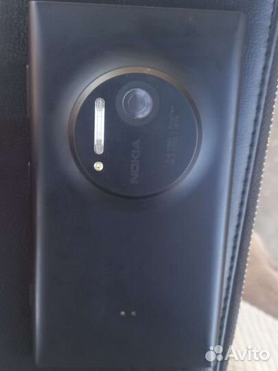 Nokia 909
