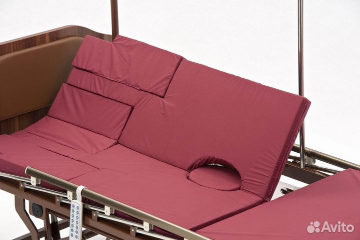 Кровать медицинская для лежачих больных