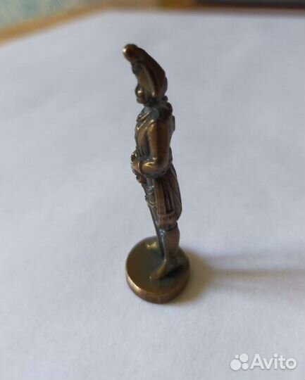 Фигурка солдатика
