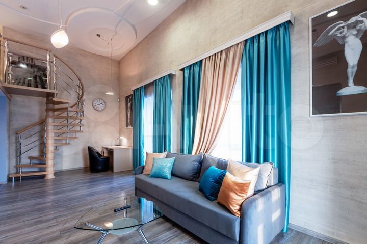 2-к. квартира, 63 м², 10/10 эт.