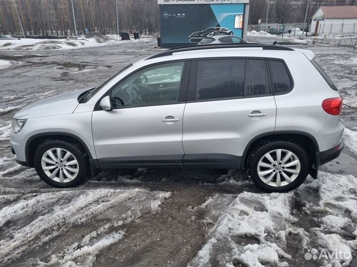 Volkswagen Tiguan 2.0 AT, 2013, 129 000 км