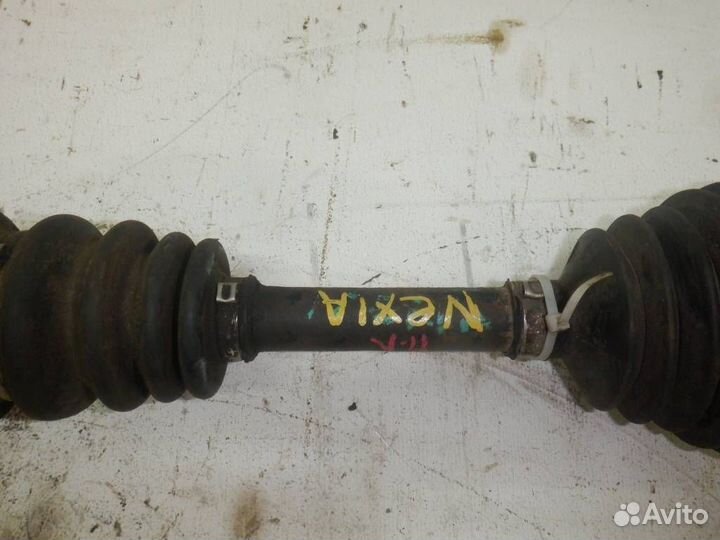 Привод передний левый 26010665A