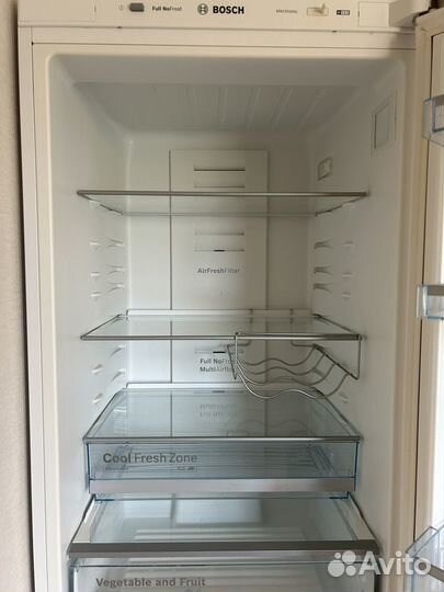Холодильник Bosch KGN39XW19R/01 б/у