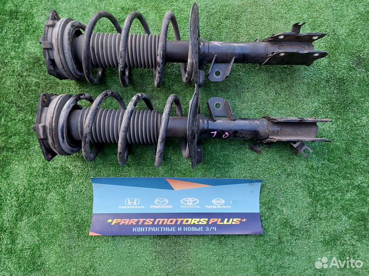 Стойки передние Nissan Qashqai J10