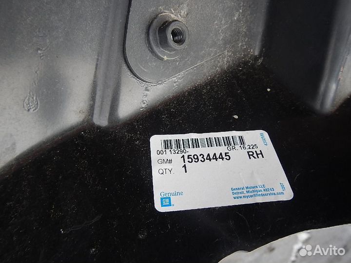 Панель боковая кузова/стойка правая Cadillac Escalade