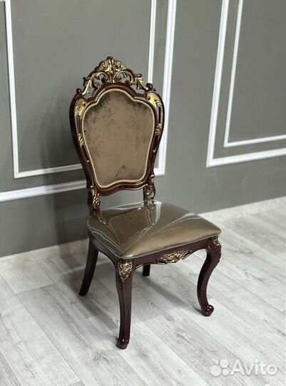 Кухонный стол,стулья / оплата при получении