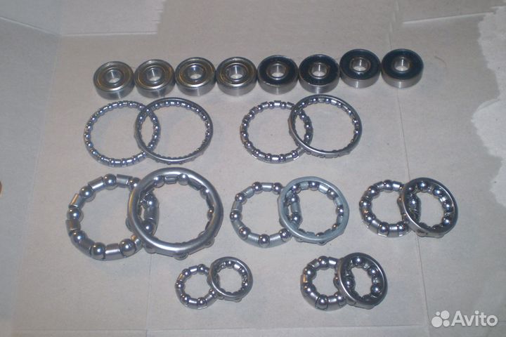 Самое нужное - ручки, подшипники, камеры, звонки