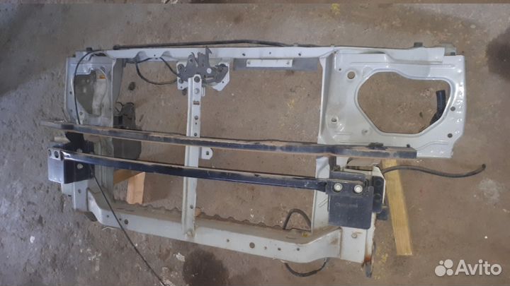 Телевизор,передняя панель ниссан куб