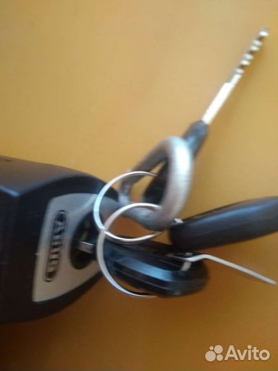 Цепь с замком abus