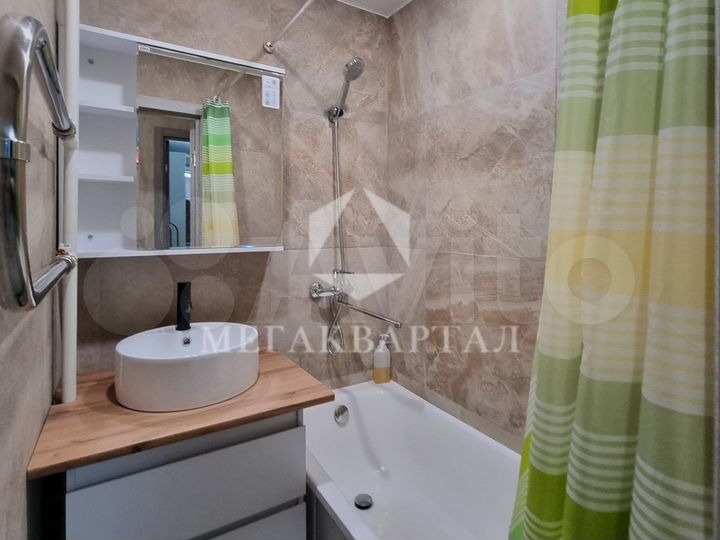 2-к. квартира, 55 м², 8/9 эт.