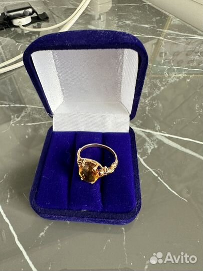 Серебряное кольцо женское