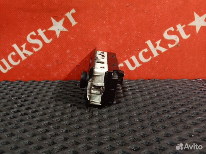 Блок управления стеклоподъемниками Renault T