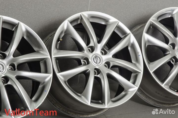 Лот UP25296647 Оригинальные 17-е диски nissan