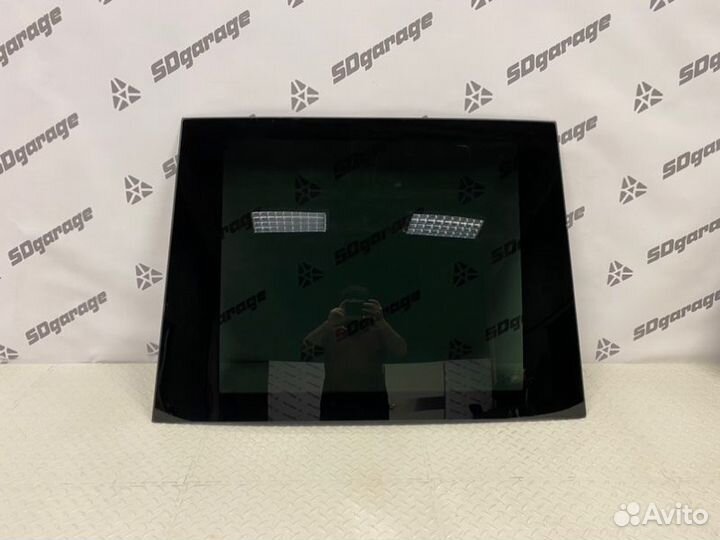 Стекло люка Mercedes C-Class C205 2015-2021