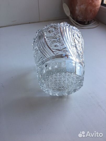 Хрустальная ваза
