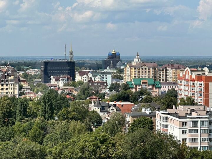 3-к. квартира, 81 м², 10/15 эт.