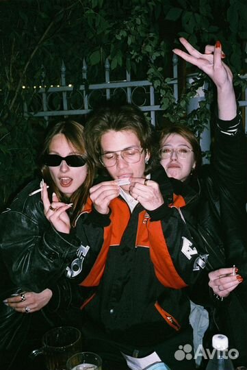 Фотограф/ фотограф Плёнка/ пленочный фотограф