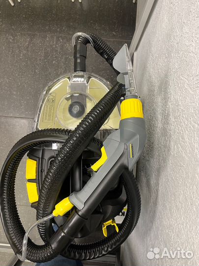 Моющий пылесос karcher puzzi 8 1