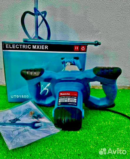 Миксер строительный makita