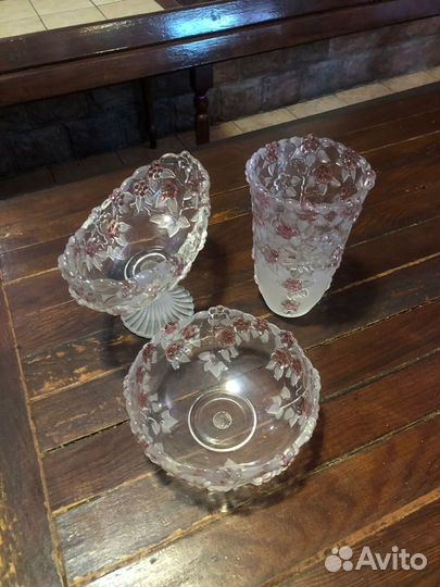 Ваза для фруктов, конфетница и ваза для цветов