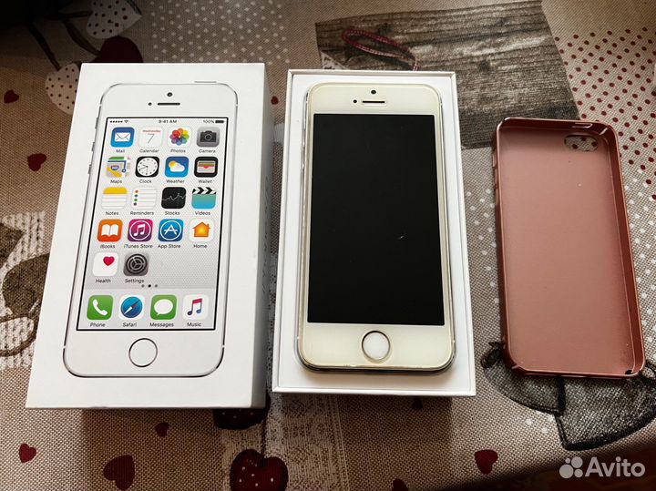 Телефон iPhone 5s