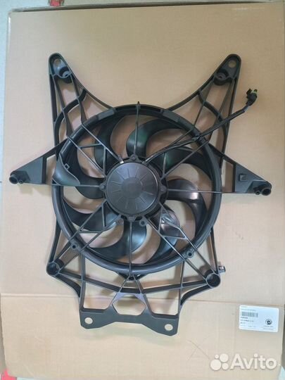 Вентилятор радиатора BRP Maverick X3 709200588