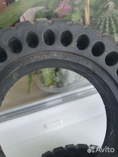 Цельная литая покрышка 10 х 2.25 для Эл. Самоката