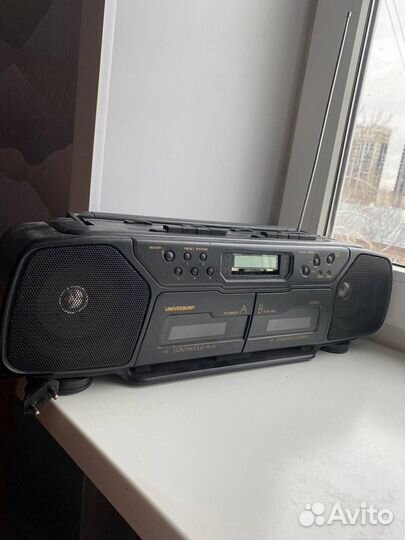 Universum магнитофон