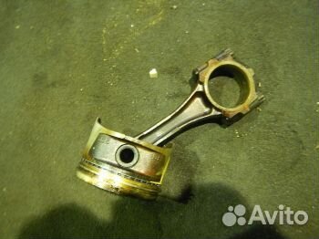 Поршень с шатуном Тойота