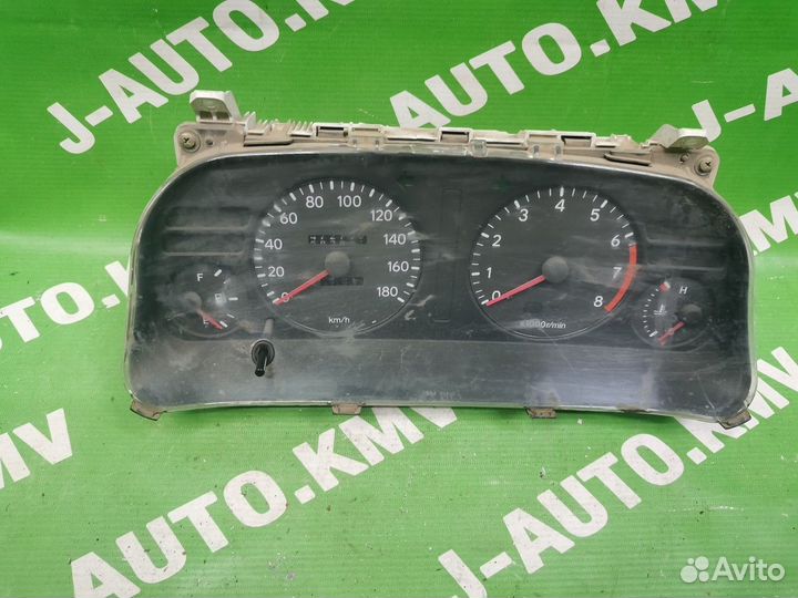 Панель приборов Toyota Corolla