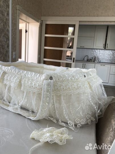 Люлька для новорожденных на выписку