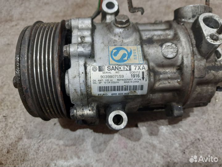 Компрессор кондиционера для 1.6 VW Polo Sedan V