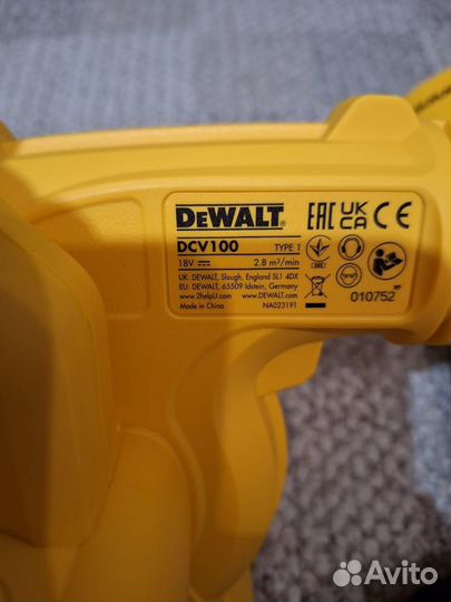 Аккумуляторный воздуходув DeWalt DCV 100 XR 18B