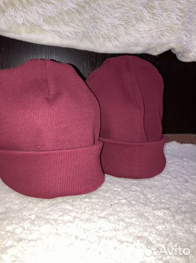 Шапки разных цветов для всей семьи