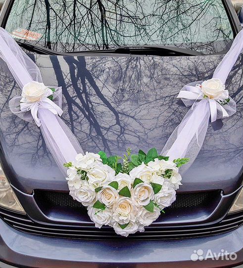Свадебные украшения на машину
