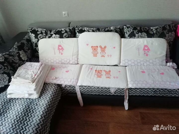 Бортики в кроватку