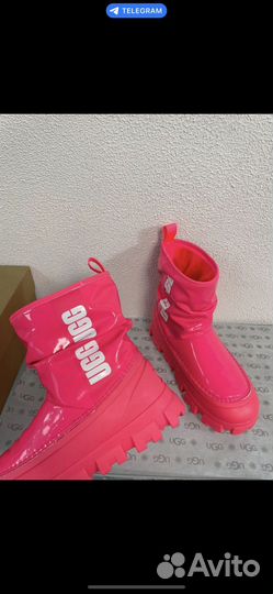 UGG Classic Brellah Mini