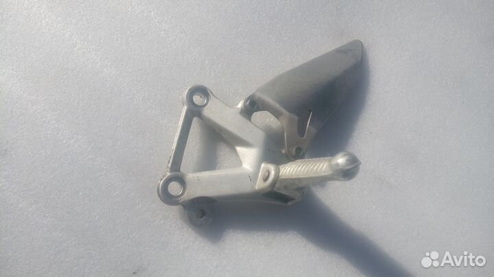 Ducati 1098S левый водительский кронштейн