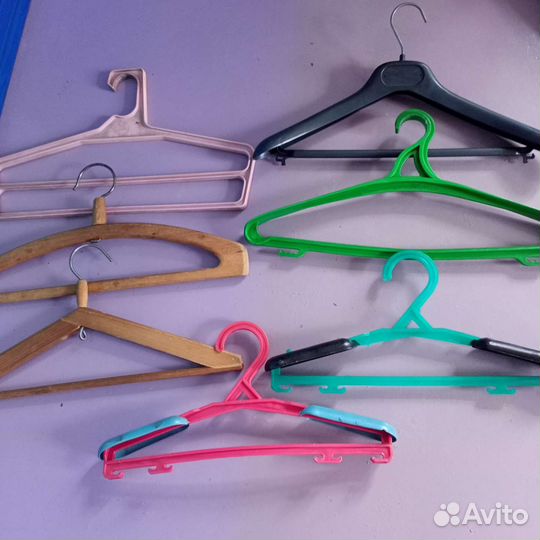 Вешалки 150 за всё