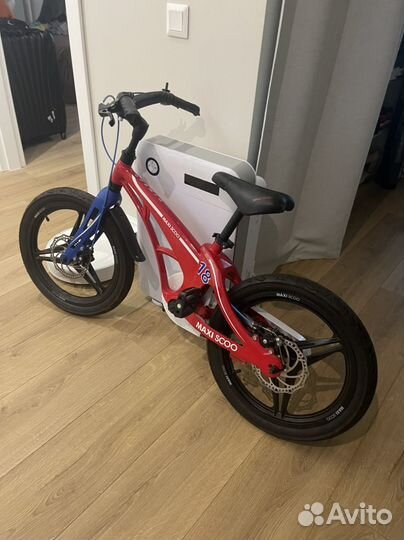Велосипед maxiscoo 18