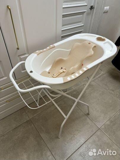 Ванночка детская с подставкой