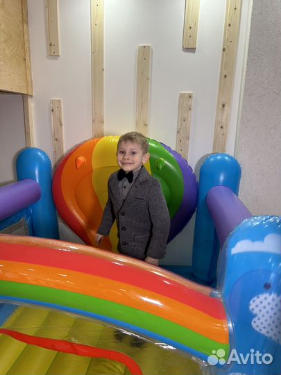 Детский надувной батут