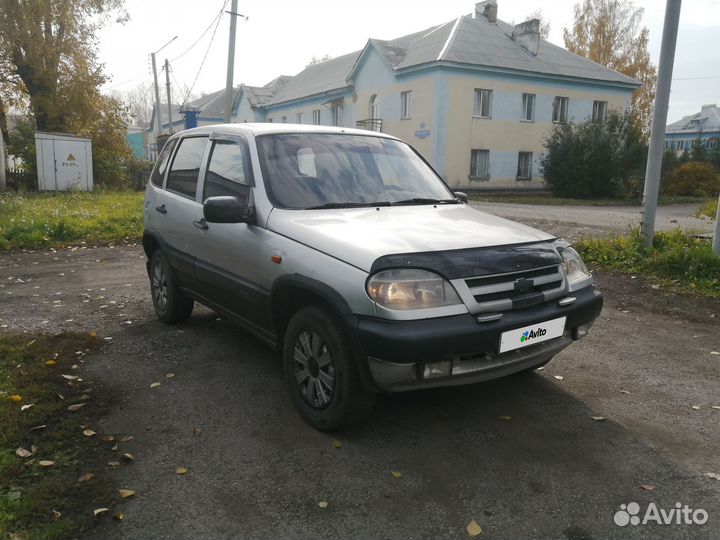 Chevrolet Niva 1.7 МТ, 2004, 300 000 км