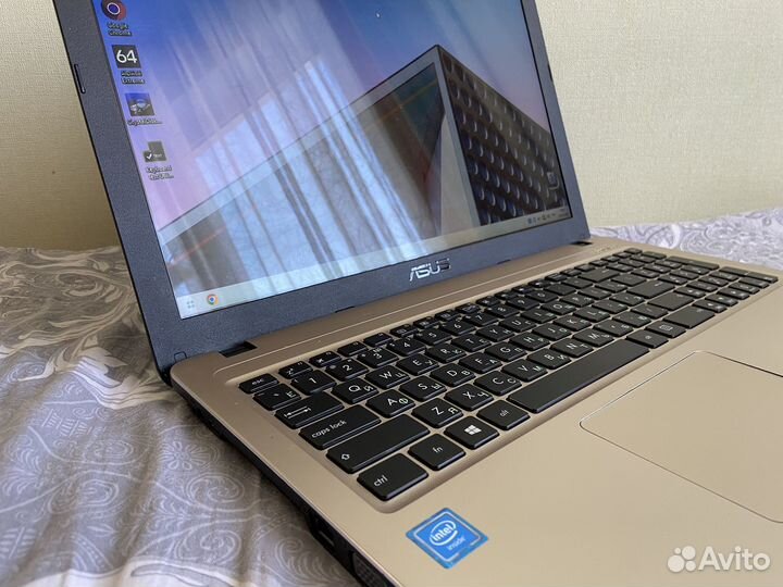 Отличный Ноутбук Asus Intel/4gb/SSD