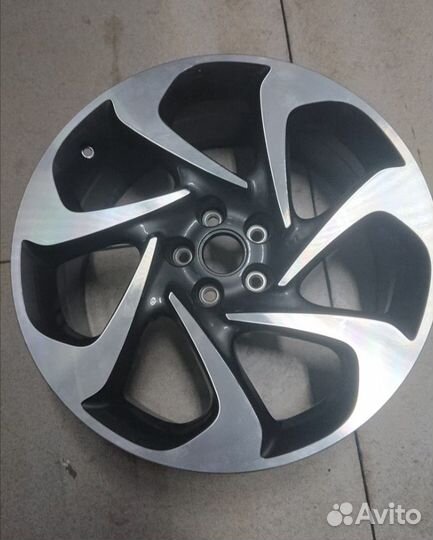 Литой диск Gm