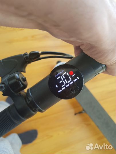 Электросамокат midway 0809 pro