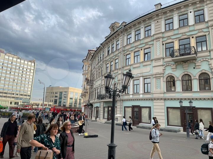 Помещение с фасадом на Баумана, 139.6 м²