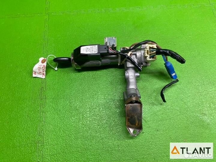 Замок зажигания toyota FJ cruiser