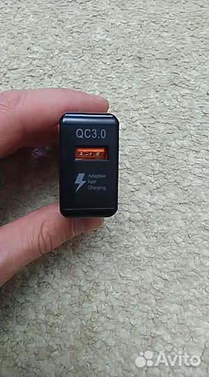Зарядное устройство QC3.0 током 3А (20W)