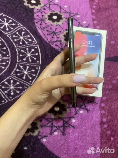 iPhone X, 64 ГБ